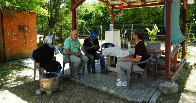 Köye inen ayı girdiği bahçede vatandaşlara korku dolu anlar yaşattı Kastamonu Haberleri Habertürk Yerel Haberler