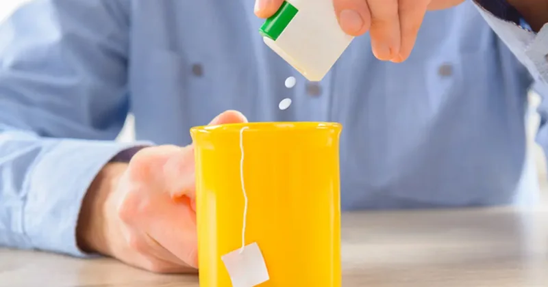 Çay ve kahveye attığınız tatlandırıcılar gerçekten masum mu?