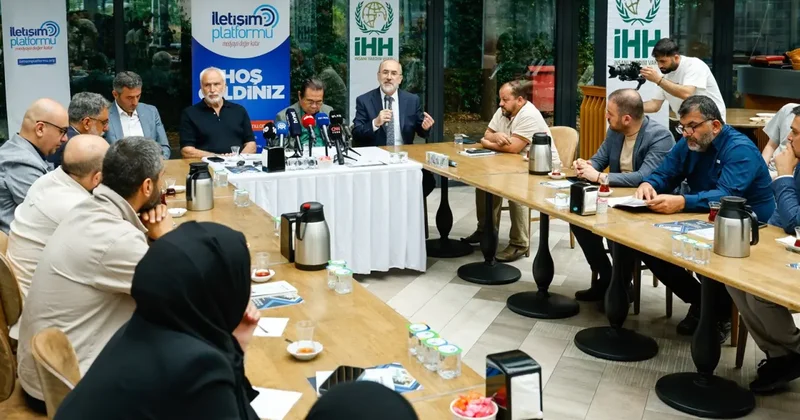 Bangsamoro Lideri Hacı Murad İbrahim İstanbul da gazetecilerle buluştu