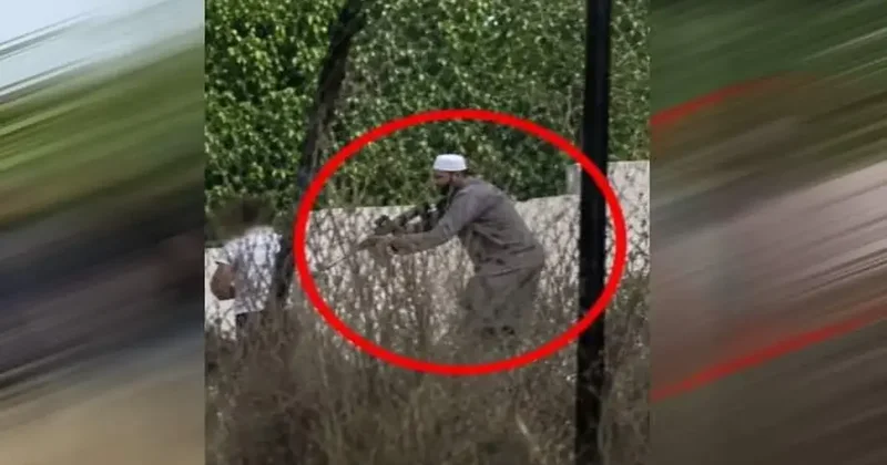 Batı Şeria da Filistinli Müslüman İsrailliden kaptığı silahla böyle kendini savundu