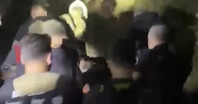 Patikadan yamaca düşerek mahsur kalan bir kişi, itfaiye tarafından kurtarıldı Bursa Haberleri Habertürk Yerel Haberler