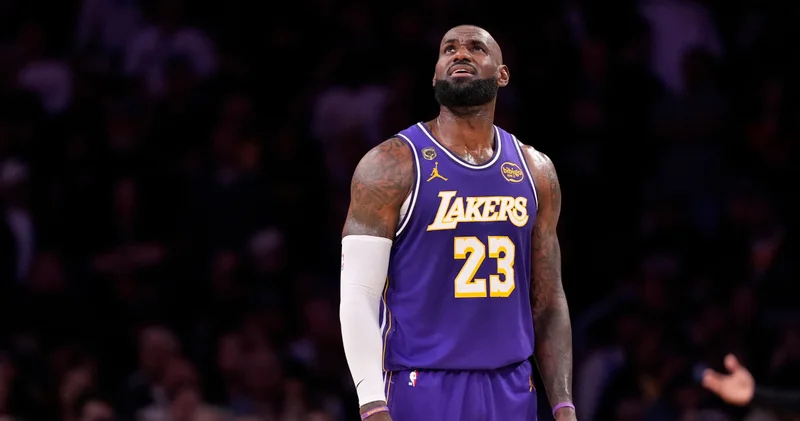 LeBron James, Cedi Osman dan sonra Adem Bona yla aynı takımda olacak!
