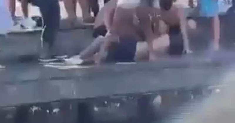 Bebek Sahili nde boğulma tehlikesi geçiren kadını çevredekiler kurtardı