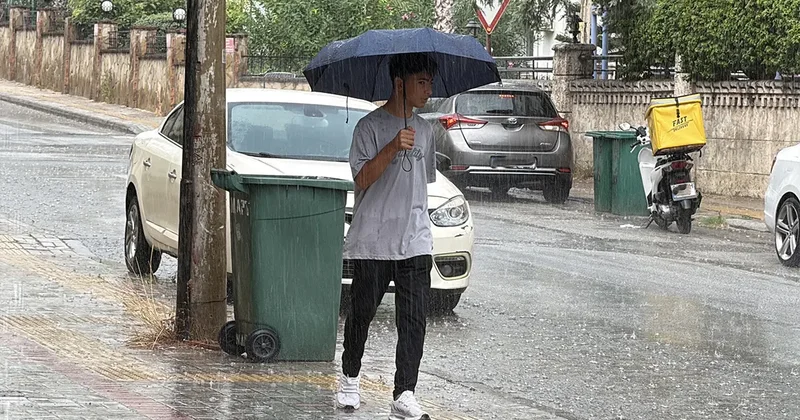 Tarih belli oldu! Havalar serinliyor, sağanak yağış geliyor