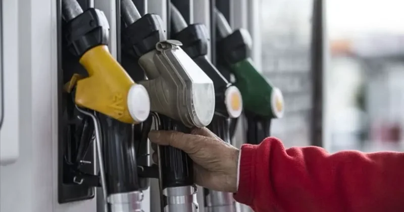 Benzine zam geldi
