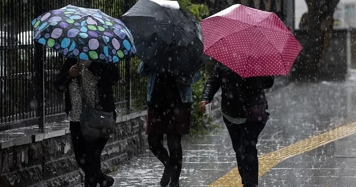 Meteoroloji tarih verdi: Sıcaklıklar düşüyor, gök gürültülü sağanak yağış geliyor... Prof. Dr. Şen: 4 5 gün etkisini sürdürecek