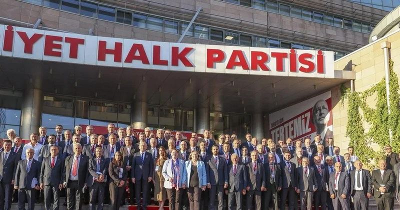 81 CHP il başkanından manifesto: Kişiler geçicidir, CHP kalır