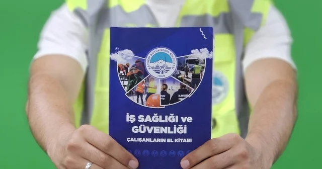 Büyükşehir den çalışan güvenliğine güçlü katkı: 60 sayfalık iş sağlığı ve güvenliği el kitabı Kayseri Haberleri Habertürk Yerel Haberler