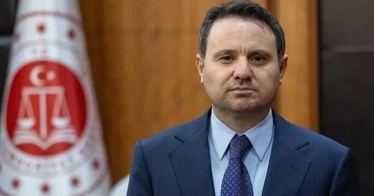 Bakan Gürlek duyurdu Yasa dışı bahis ve kaçakçılık operasyonu: 68 şüpheli gözaltında