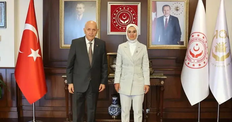 Bakan Göktaş, Yenimahalle Belediye Başkanı Yaşar ı kabul etti