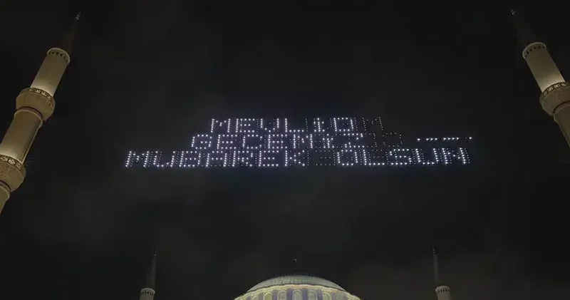 Mevlit Kandili Çamlıca ve Eyüpsultan da idrak edildi
