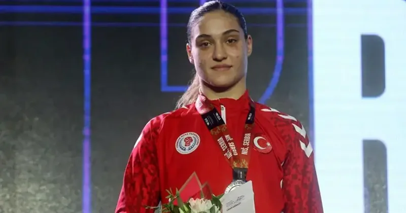 Milli boksör Büşra Işıldar, Avrupa ikincisi oldu Spor Haberleri