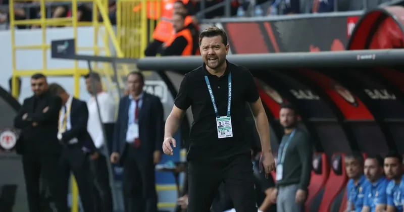 Uğur Uçar dan veda mesajı!