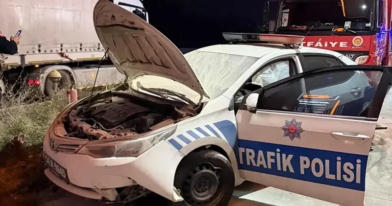 Radar görevi yapan polis aracına çarpan TIR ın sürücüsü ağır yaralandı