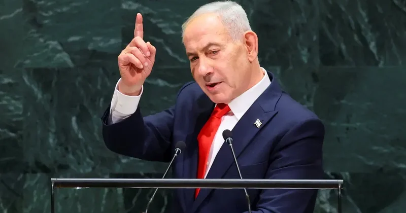 Netanyahu BM kürsüsünde çağrı cihazı göstererek tüm dünyayı tehdit etti