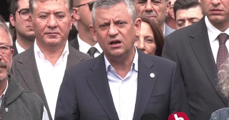 Özgür Özel den fon krizi açıklaması: Asrın soygunu, yolsuzluğu, dolandırıcılığı ile karşı karşıyayız