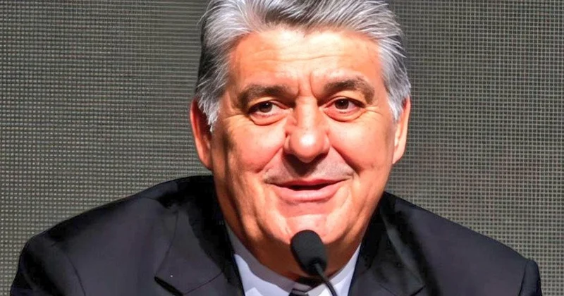 Serdal Adalı dan olay sözler: Allah Galatasaray a sabır versin