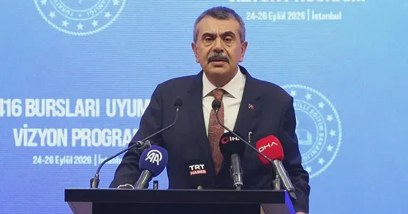 Bakan Tekin, 1416 Bursları Uyum ve Vizyon programında konuştu