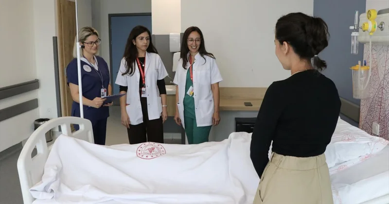 3 yaşındaki çocuğun midesinden 21 parça mıknatıslı top çıkarıldı