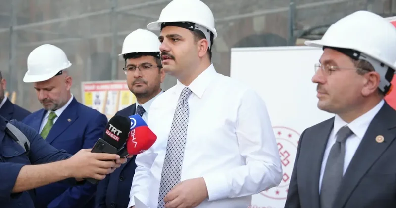 AK Partili İnan: Özel in sorumluluğu varsa bu eseri gördükten sonra özür diler