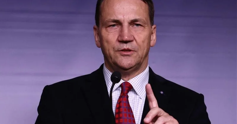 Sikorski ye göre Rusya seferberlik için sahte bayrak saldırısı düzenleyebilir