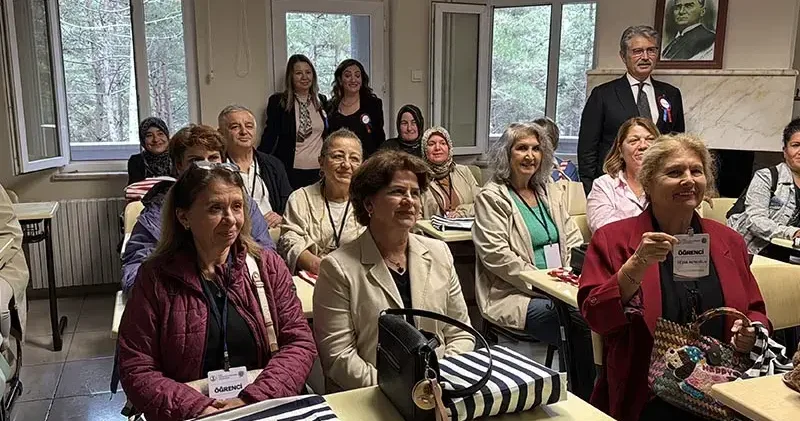 Samsun’da 55 75 yaş grubuna özel ‘Yaşam Boyu Öğrenme Üniversitesi’ açıldı