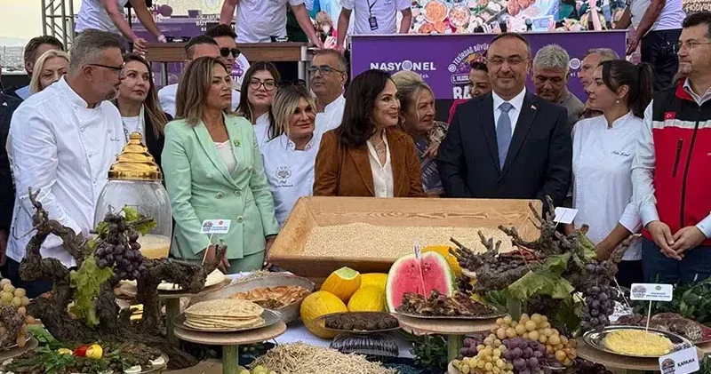 Tekirdağ da Uluslararası Gastronomi ve Bağcılık Festivali başladı
