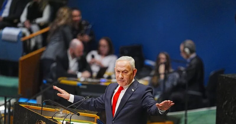 Netanyahu konuşurken salonu terk edenleri not aldılar! Dış Haberler