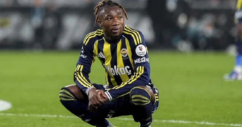 Fenerbahçe de sürpriz ayrılık hazırlığı! Avrupa dan teklif bekliyor