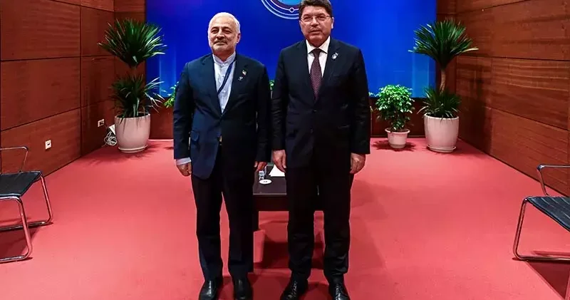 Bakan Tunç, İran Dışişleri Bakan Yardımcısı Jalalzadeh ile bir araya geldi