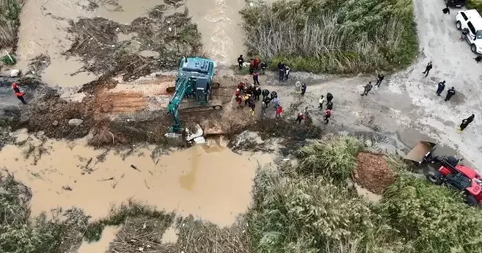 Foça da Sel Felaketi: Kayıp şahsın cansız bedenine ulaşıldı, AFAD zarar tespiti çalışmalarını tamamlıyor
