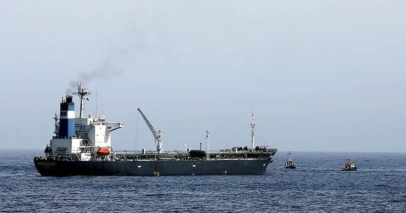 ABD baskısıyla Rus petrolünden vazgeçtiler! Günlük 1,4 milyon varil satın alıyorlardı! Sözcü Gazetesi