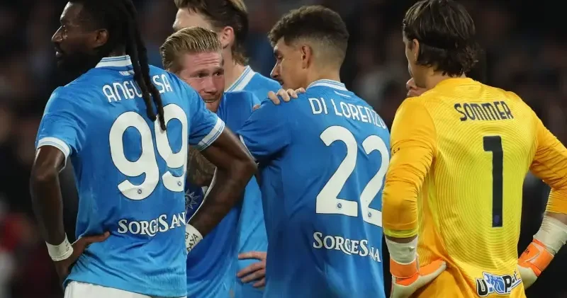Napoli Inter maçında görülmemiş sakatlık: Penaltı golü sonrası adalesi attı VİDEO Futbol Haberleri