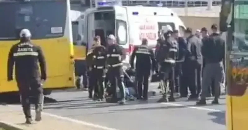 Sultangazi de yolun karşısına geçerken cipin çarptığı yaya hayatını kaybetti İstanbul Haberleri