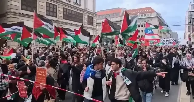 Berlin de Filistin e destek gösterisi VİDEO İZLE