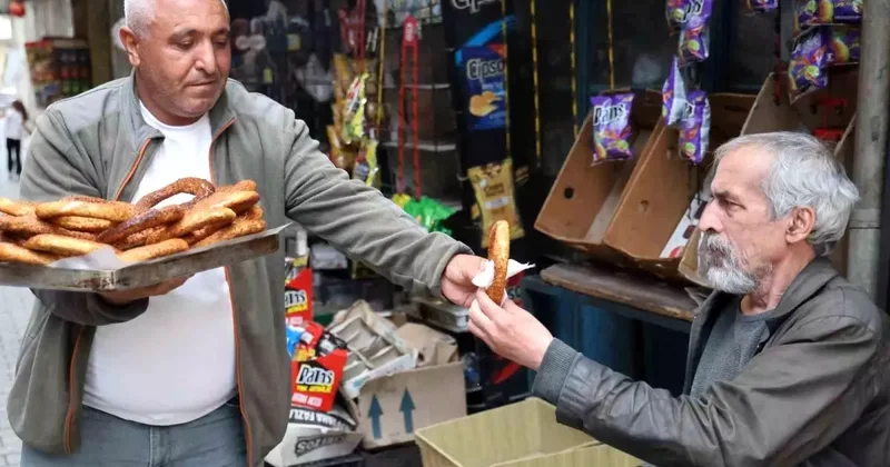 Simitçi Memur Olmayı Başardı