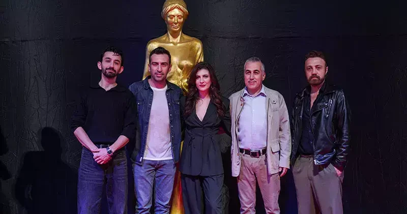 Altın Portakal da kırmızı halı heyecanı