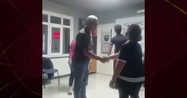 Atatürkçü Düşünce Derneği nde çekilen tuhaf anlar sosyal medyada gündem oldu