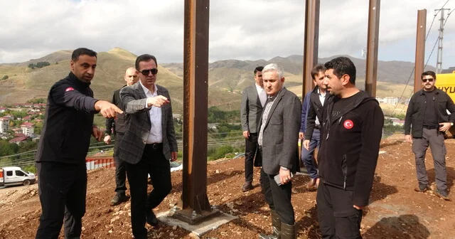 Bitlis te çığ riskine karşı 1270 metrelik kar perdesi yapılacak Bitlis Haber Habertürk Yerel Haberler