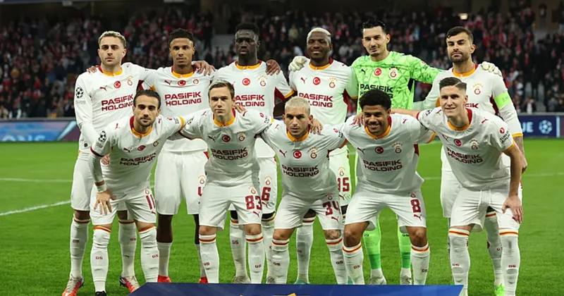 Galatasaray da derbi 11 i belli oldu! Okan Buruk tan o isme kesik...