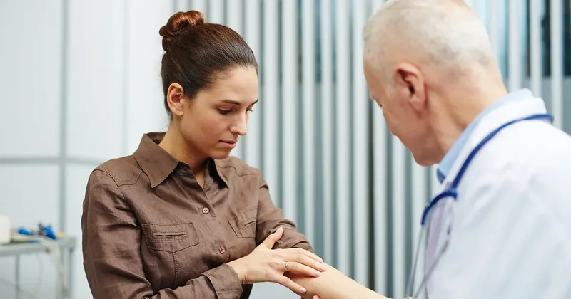 Kışın artıyorsa dikkat! Bu vitaminin eksikliği cilt sağlığını bozuyor olabilir