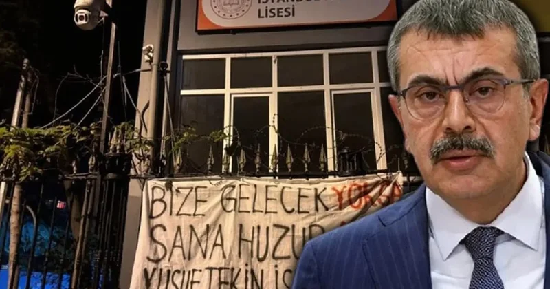 Kadıköy Lisesi ziyareti öncesindeki pankart nedeniyle iki öğrenci gözaltında Sözcü Gazetesi