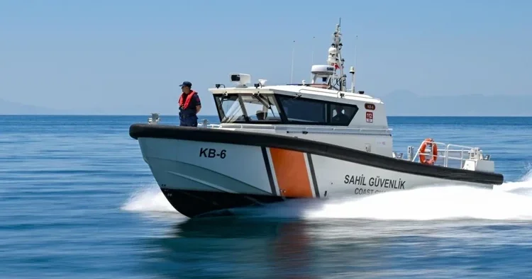 Ayvalık ta batan teknedeki 1 kişinin cansız bedenine ulaşıldı