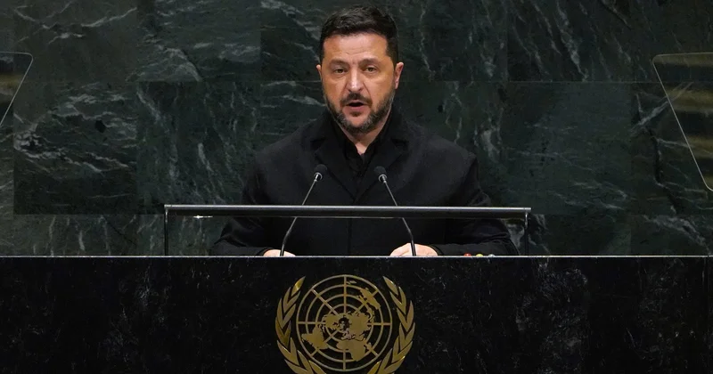 Ukrayna Devlet Başkanı Zelenskiy ateşkese hazır, toprak vermeye yanaşmıyor
