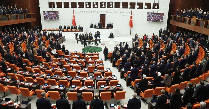 TBMM ye yazılan ilginç talepler! 60 yaş üstüne yeşil pasaport, üniversitelere 3 yıl...