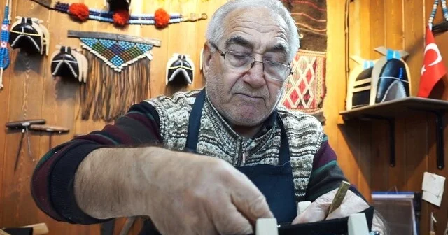 Nurettin usta, semercilik mesleğini minyatürleriyle yaşatmaya çalışıyor İzmir Son Dakika Haberleri Habertürk Yerel Haberler