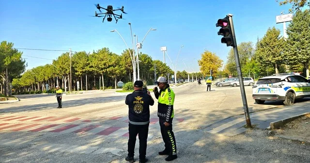 Elazığ da KPSS adaylarının kullandığı yollar dronla denetlendi Elazığ Haber Habertürk Yerel Haberler