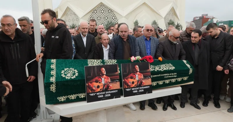 Şarkıcı Nev Karacaahmet te toprağa verildi; menajeri son zamanlarını anlattı