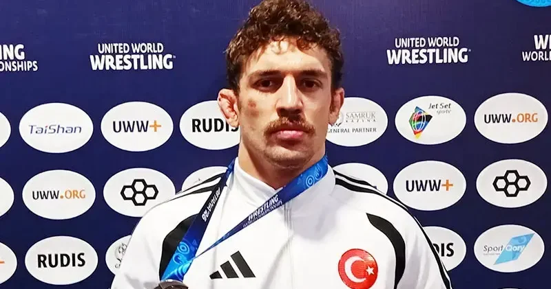 Dünya 2 ncisi milli güreşçi Yüksel Sarıçiçek: Acemilik yaptım