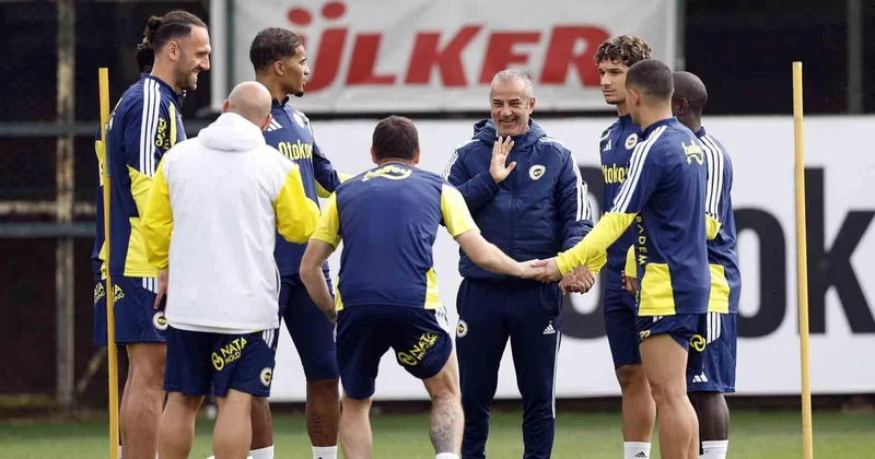 Fenerbahçe yarın Galatasaray deplasmanında 3 maçlık serisini sürdürmeyi hedefliyor